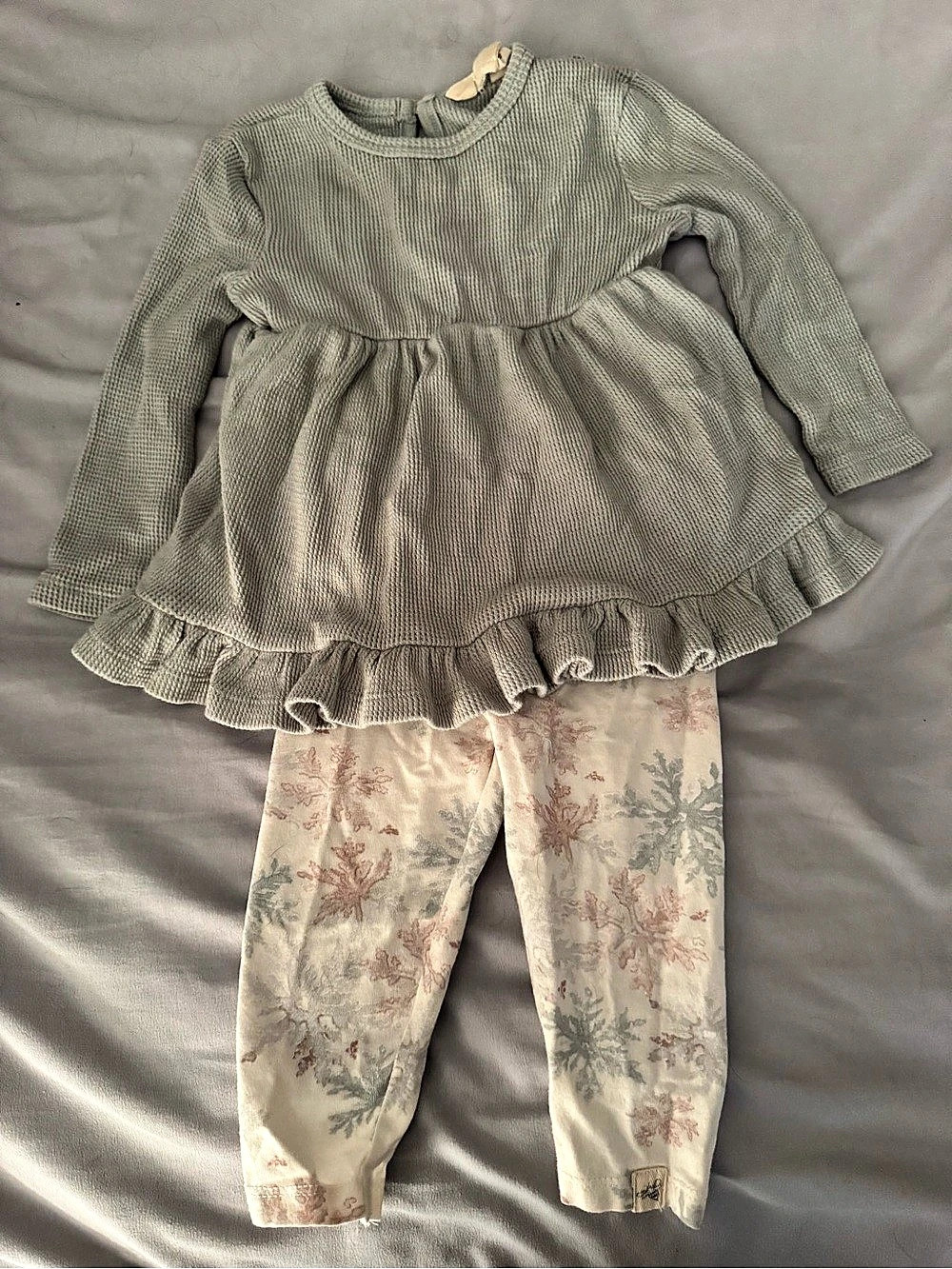 Burt's Bees Baby Snowflake Flurries Organic Tunic & Pants Set Tunic & Pants Set